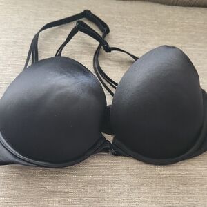 Victoria's Secret Black T-Shirt Bra with Underwire Support